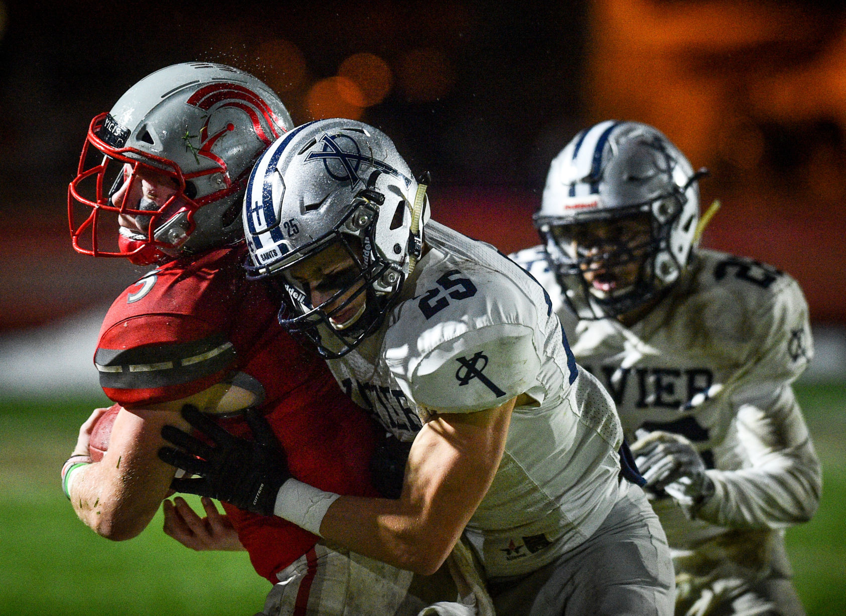 110119-qct-spt-ns-xavier-fball-026a.jpg
